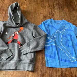Set Of 2 Boy’s Size Small Jordan Hoodie And Tee